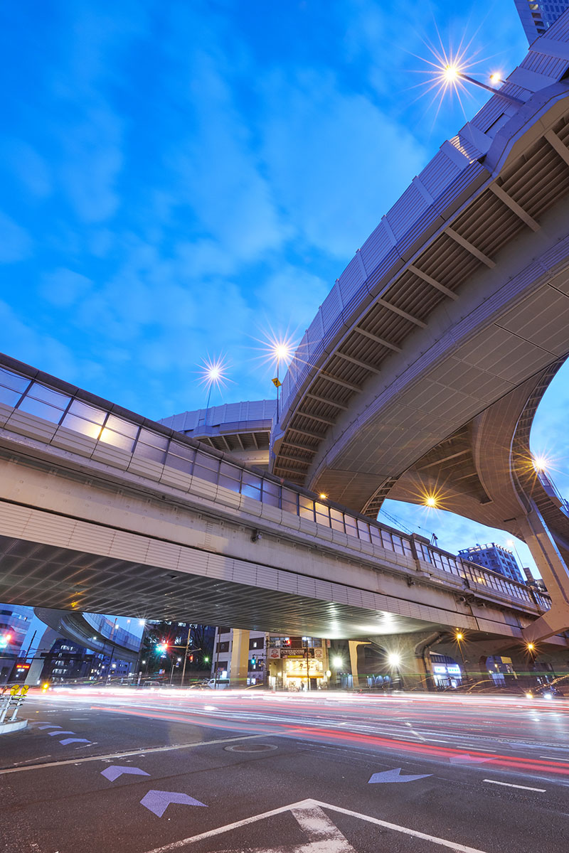 Tokyo Nishi-Shinjuku Junction. (C)TCVB