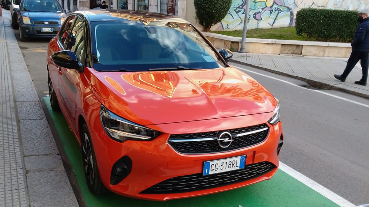 Car sharing Playcar a Quartu