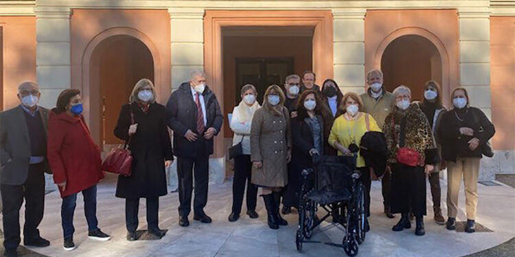 Donazione sedia a rotelle Musei Civici di Cagliari