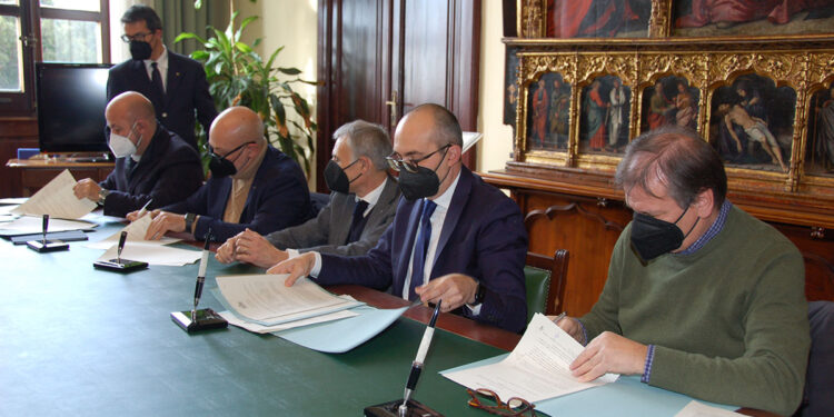 Firma protocollo di intesa Comune di Cagliari, CGIL, CISL e UIL