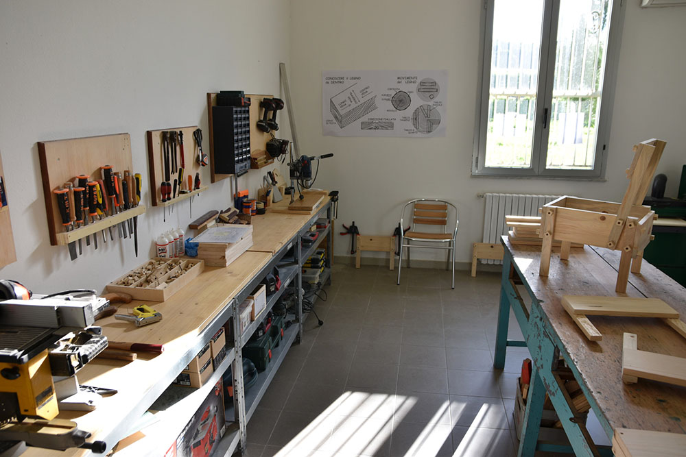 Sassari laboratori Centro Poliss