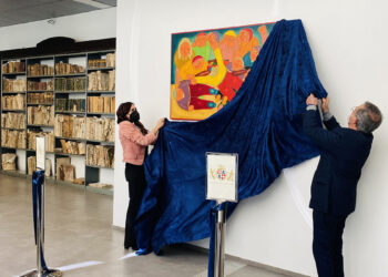 Cagliari. L'assessora Picciau e l'artista Luigi Pillittu