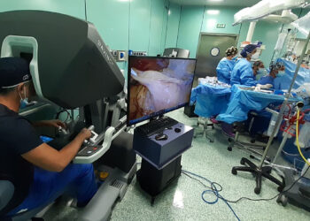 Intervento Robotica Urologia 800