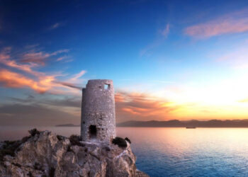 Torre del prezzemolo, Cagliari. ? Stefano Farau | Shutterstock