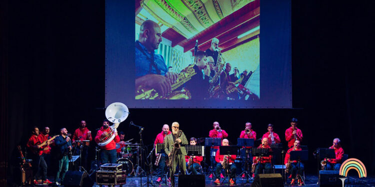 Storie di musica. Concerto del 28-12-21 al Teatro Verdi di Sassari, il set della Funky Jazz Orkestra con Dario Cecchini