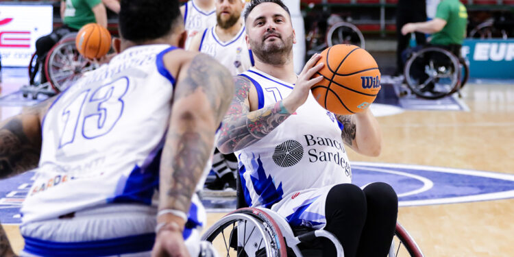 Claudio Spanu della Dinamo Lab. ? Federica Senes | Dinamo Basket