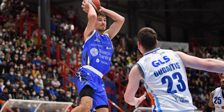 Filip Kruslin. ? Luigi Canu