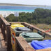 Stintino, i cassonetti all'ingresso della spiaggia