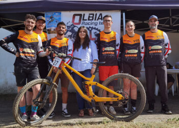 Campionato downhill Olbia i vincitori con l'Assessore allo Sport Elena Casu