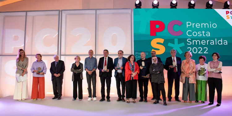 I vincitori del Premio Costa Smeralda 2022 con la giuria