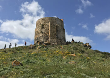 La Torre di San Giovanni di Sinis che sovrasta l’area archeologica di Tharros. ? Marco Cau
