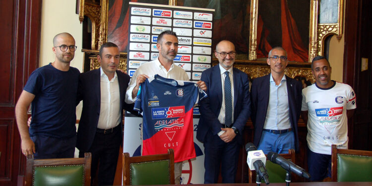 Presentazione finali scudetto e i play-off Beach Soccer