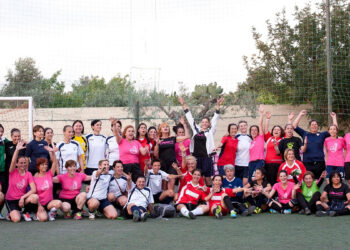 Tumori Femminili e sport un calcio al cancro