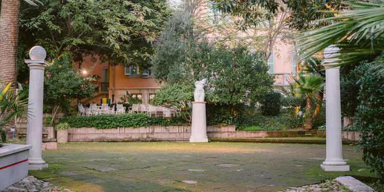 Il giardino di Villa Satta, sede dello IED Cagliari. 📷 Stefano Casati