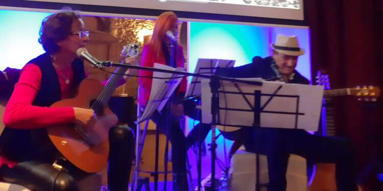 Laura Pisano e il Duo Blue Gardenia