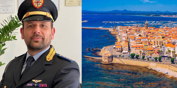 Matteo Bertocchi e una veduta del centro storico di Alghero (? Depositphotos)