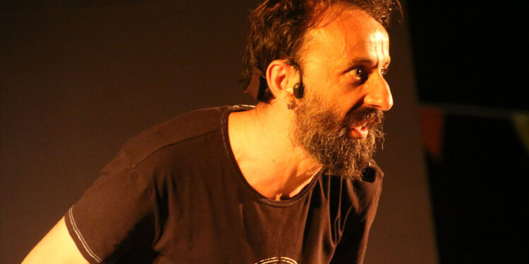 Mauro Salis nello spettacolo “Bambolo di Babbo”