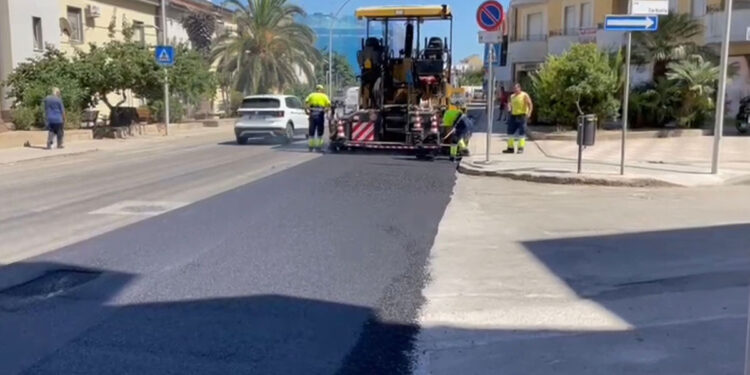 L'asfalto nuovo in via Don Minzoni ad Alghero