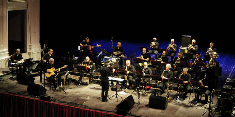Il duo Taufic e l'Orchestra Jazz della Sardegna. 📷 G. Palitta