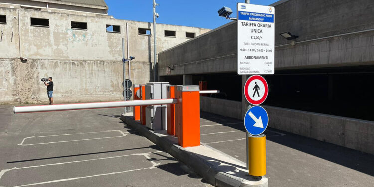 L'ingresso del parcheggio di via Mariano IV a Oristano