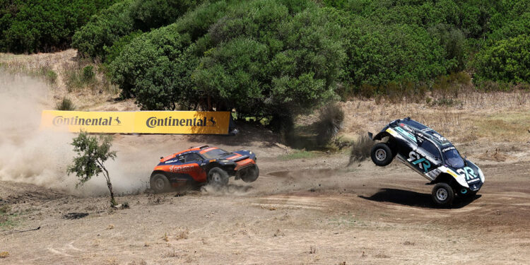 Island X Prix Teulada: Mikaela Ahlin-Kottulinsky (SWE) / Johan Kristoffersson (SWE), Rosberg X Racing Catie Munnings (GBR) / Timmy Hansen (SWE), Genesys Andretti United Extreme E. ? Colin McMaster