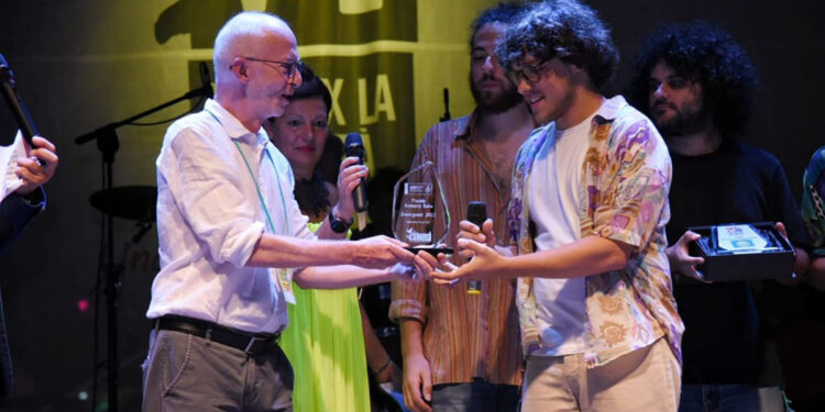Lorenzo Lepore vince il 25° Premio Amnesty International Italia Emergenti