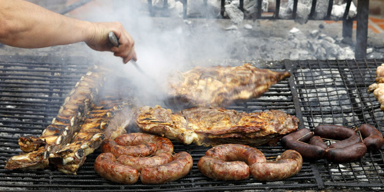 Parrilla Argentina. ? Depositphotos