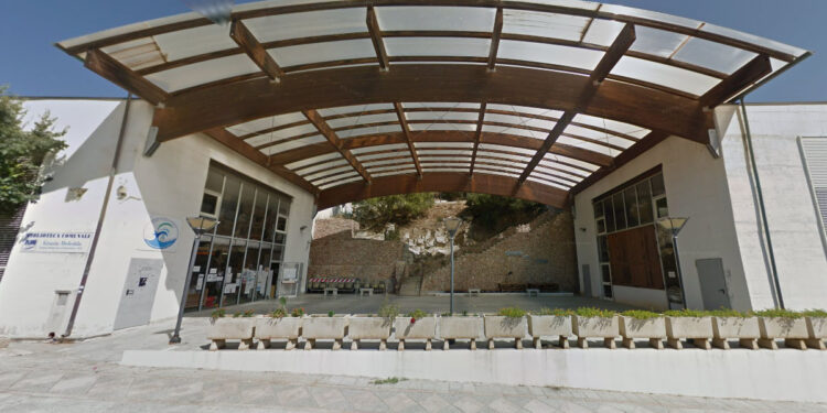 Piazza del Sapere - Biblioteca Comunale Santa Teresa Gallura. ? Google