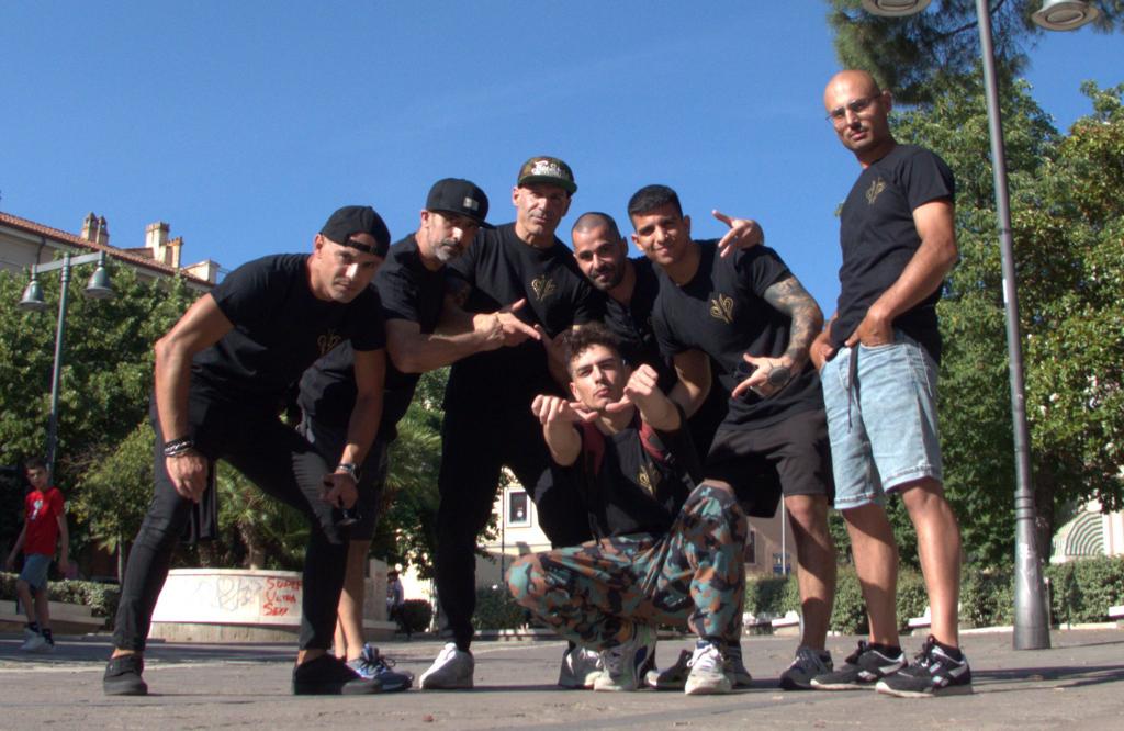 Sirbones Crew