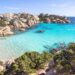 Spiaggia di Cala Coticcio. 📷 Depositphotos