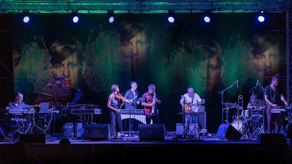 The Maverick Orchestra di Enzo Favata