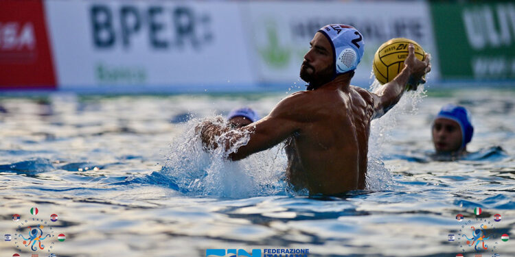 Waterpolo Sardinia Cup. Francesco Di Fulvio prende la mira. ? Andrea Chiaramida