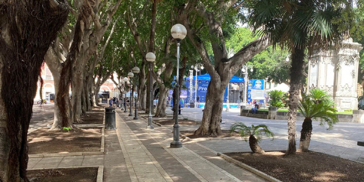 Cagliari, Piazza del Carmine