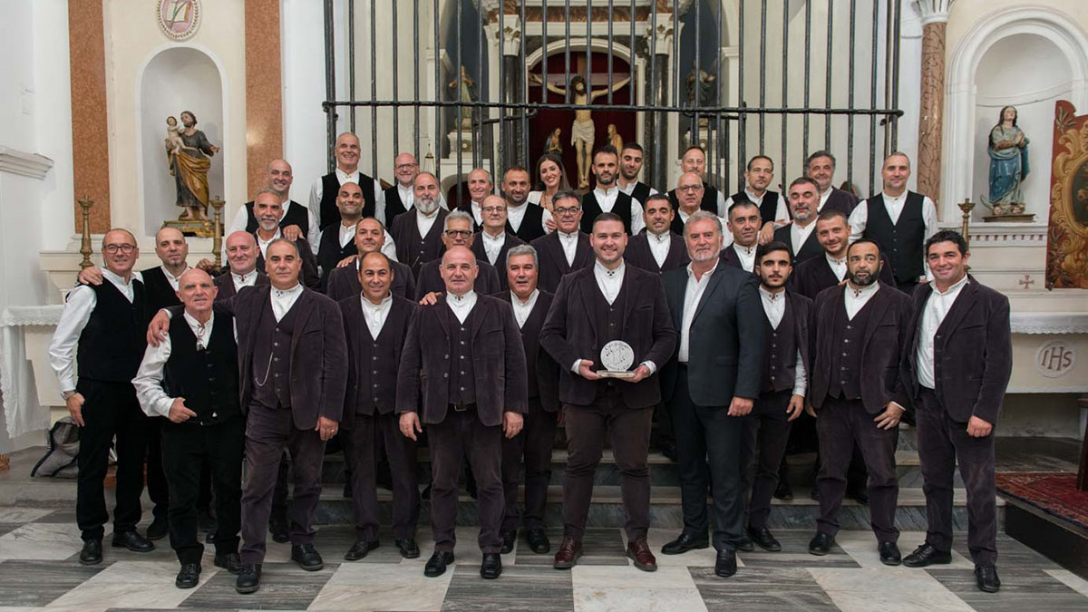 I cori Sardos in su coro e Voches ‘e ammentos al termine del concerto