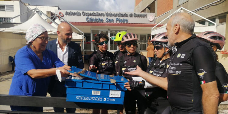 Aou Sassari, "Morocco expedition Women challenge": la consegna del kit medico