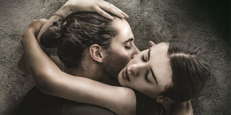 Carola Puddu e Paolo Barbonaglia in “Giulietta e Romeo”