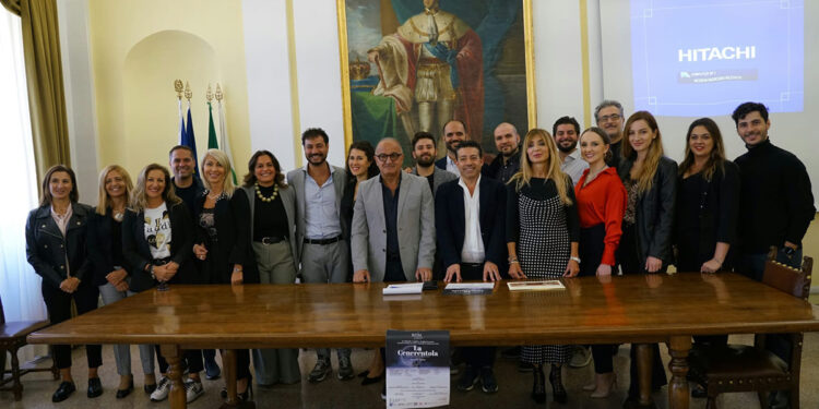 Il cast della Cenerentola a Tempio Pausania. ? Vittorio Ruggero