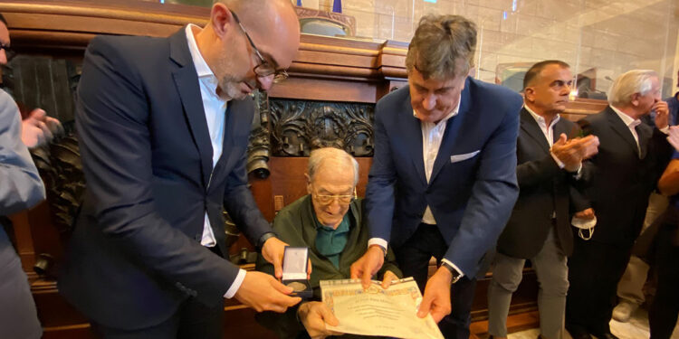 Il professor Molinas con il sindaco Truzzu e il presidente Tocco