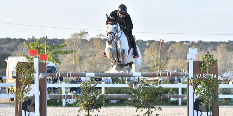 Sardegna Jumping Tour 2022. Bruno Chimirri su Samara. ? Corbinzolu