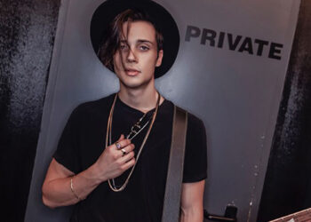 Thomas