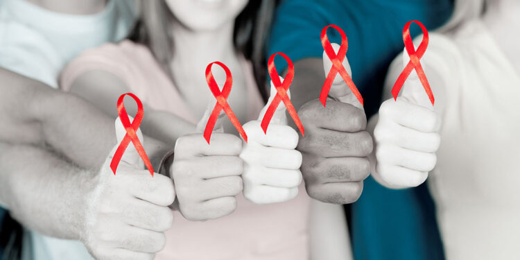 Fiocco rosso lotta contro l'Aids. ? Depositphotos