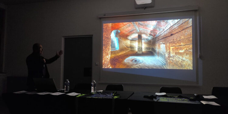 L'archeologo Giorgio Murru