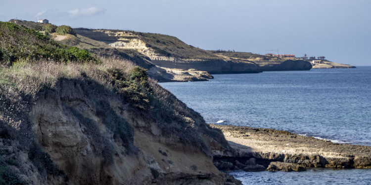 Balai lontana e Balai vicino dalla costa