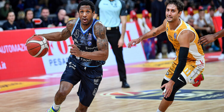 Gerald Robinson. ? Luigi Canu