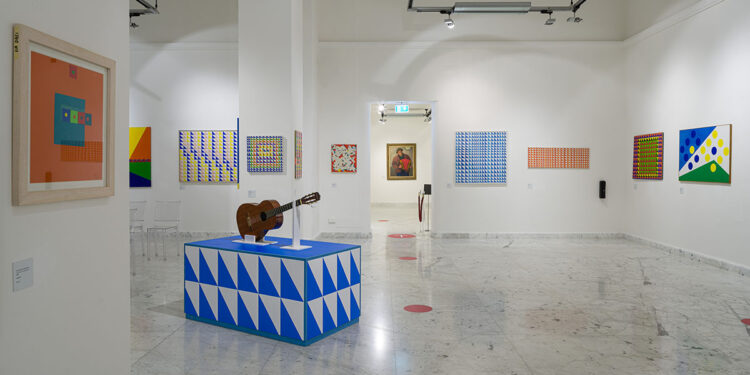 Mostra “Lia Drei – Forme e geometrie di luce”. ? Giorgio Marturana