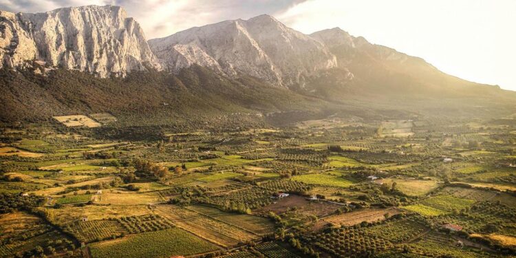 Panorama di Oliena. 📷 Gabriele Doppiu