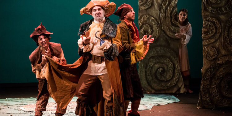 “Peter Pan”, Botte e il cilindro