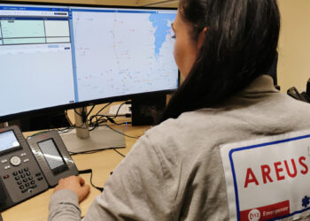 Un'operatrice del NUE112