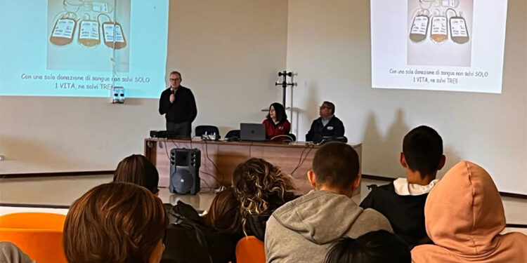 Conferenza donazione sangue Alberghiero