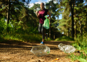 Plogging. ? Depositphotos